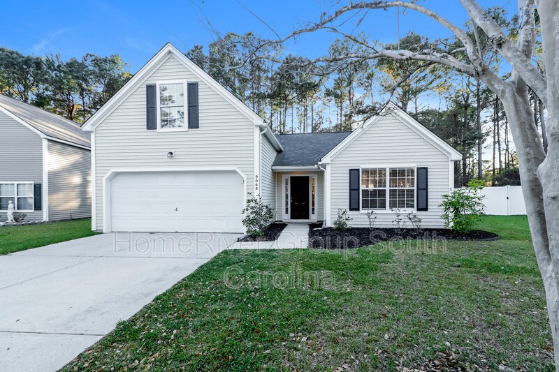 Primary Photo - 9068 Fieldstone Trace