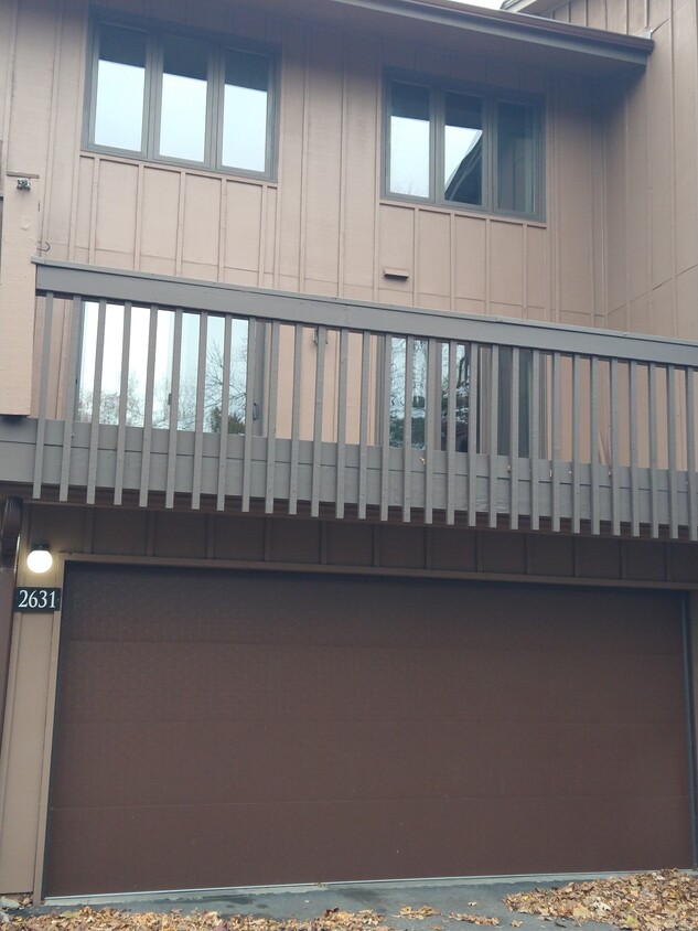 Building Photo - 2631 Sumac Rdg