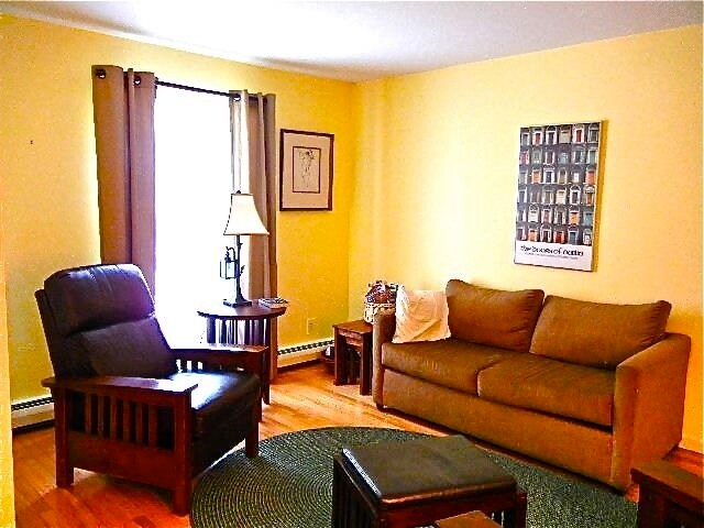Foto del edificio - 2 Townhouse Way