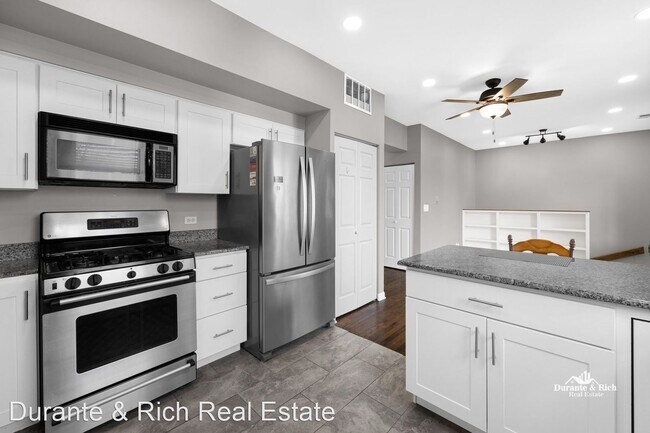 Foto del edificio - 2 br, 2 bath House - 3427 W Shakespeare Av...