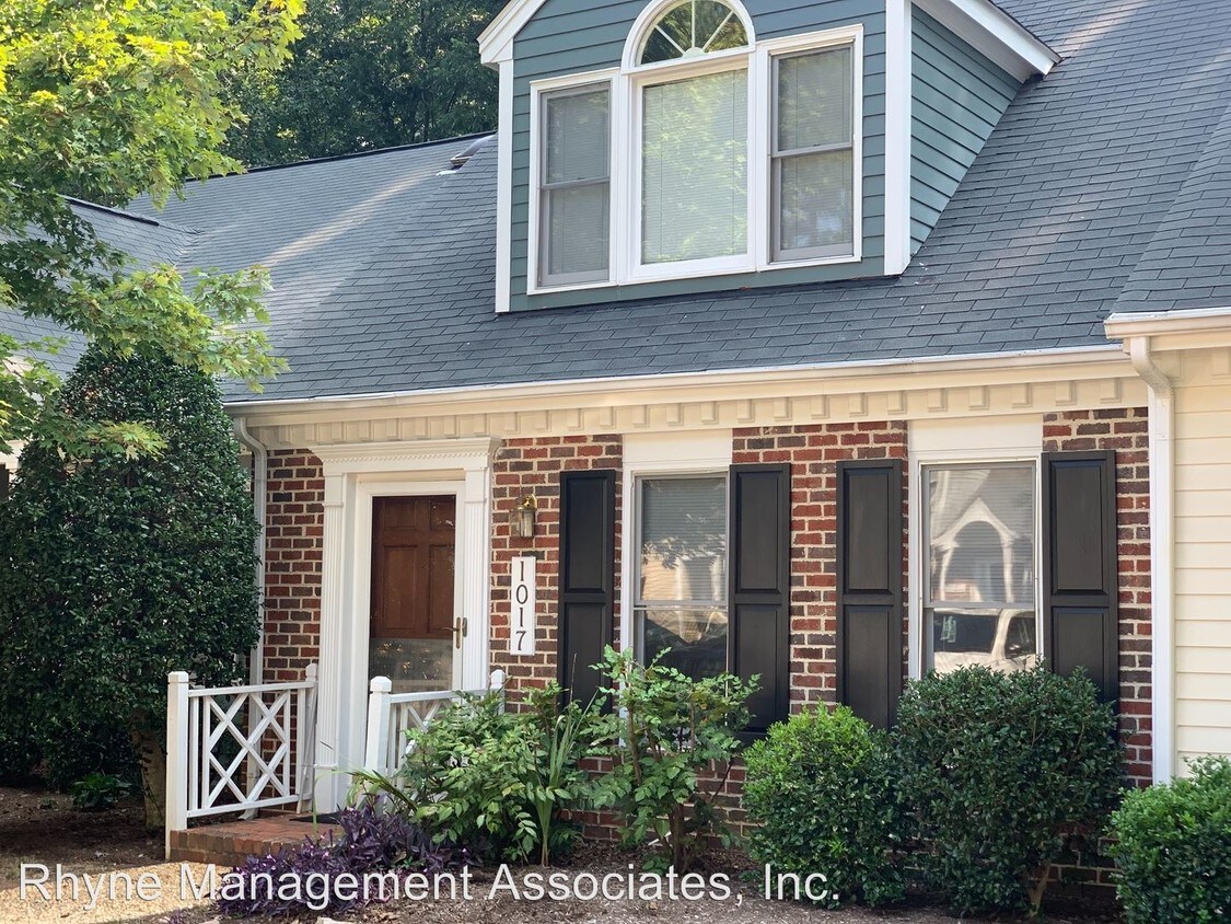 Foto principal - 2 br, 2 bath House - 1017 Oak Lake Court