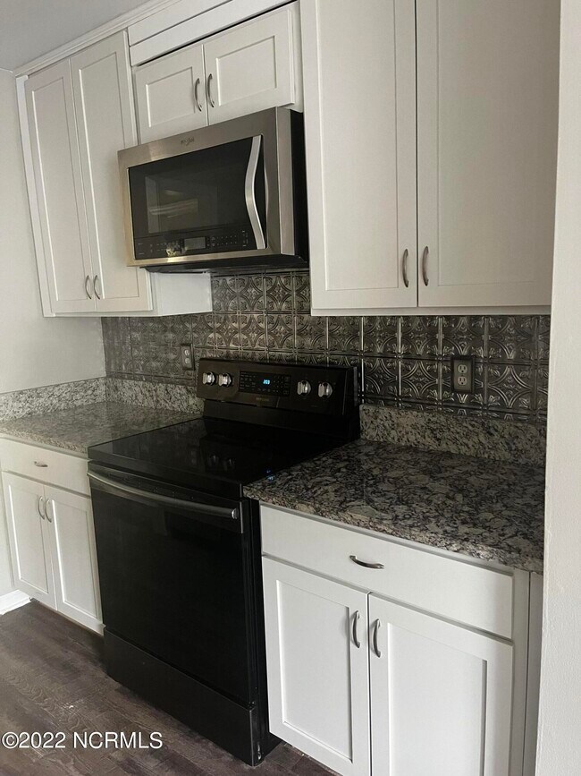 Building Photo - 1516 Tramway Ct