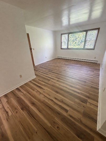 Building Photo - 108 S Brewer Dr