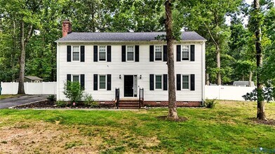 Building Photo - 2930 Brierwood Rd
