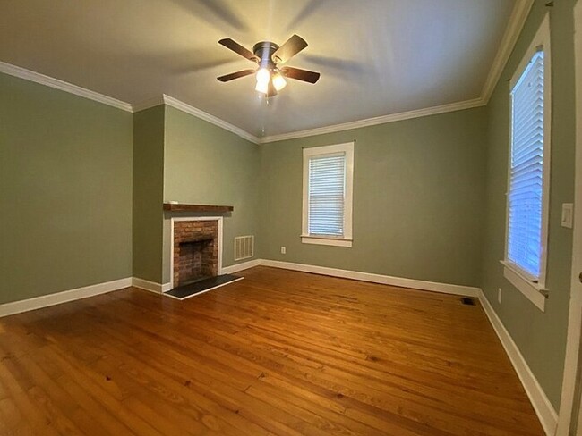 Foto del edificio - 725 Silver Street, Columbia, SC 29201 - Ni...