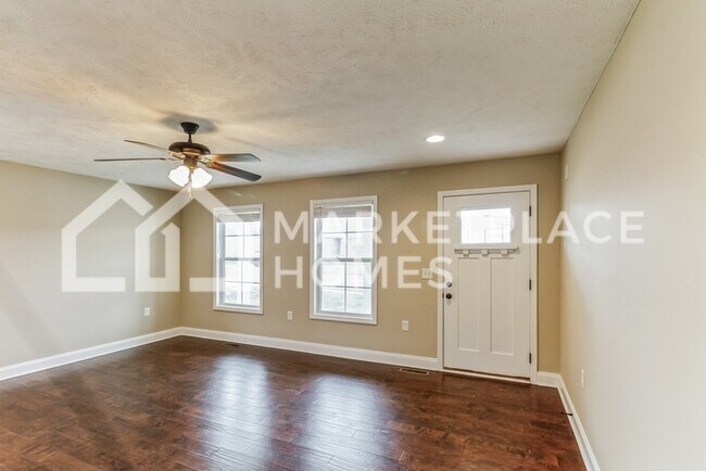 Foto del edificio - 314 Macer Ave