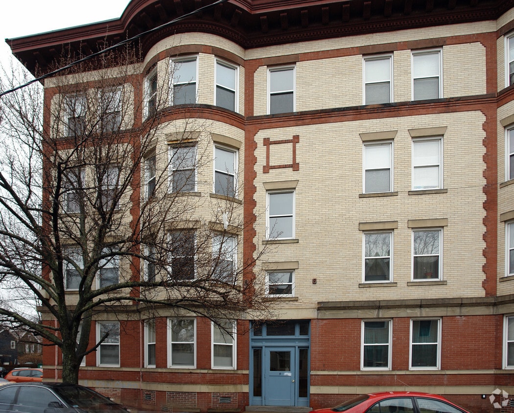 Building Photo - 9 Allyn St