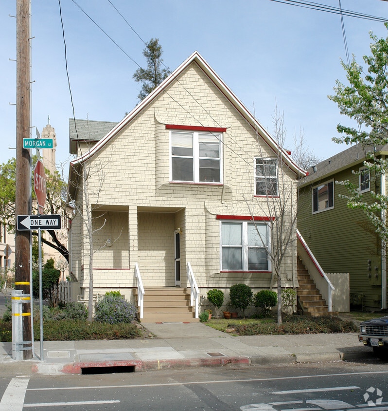 Building Photo - 750 Morgan St