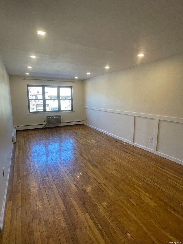 Primary Photo - 240-42 69th Ave
