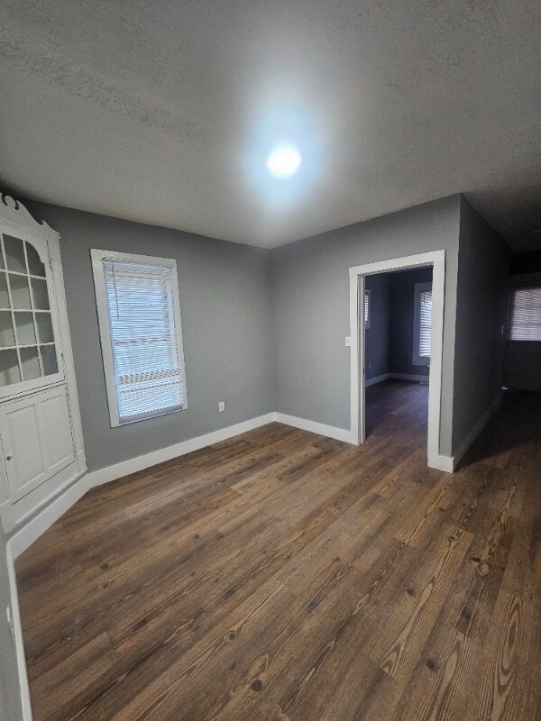 Foto del edificio - 3259 W 48th St