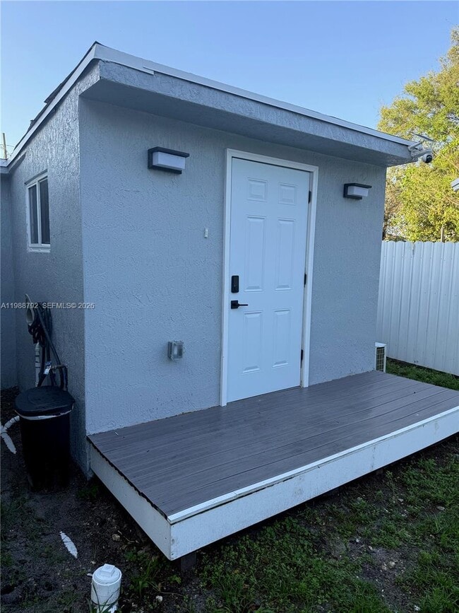 Building Photo - 1608 NW 51st Terrace