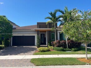 Building Photo - 10711 Aqua Ct