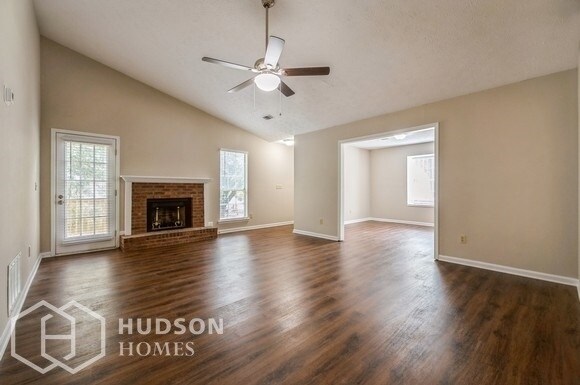 Building Photo - NOW AVAILABLE! - 2532 Inverloch Cir, Dulut...