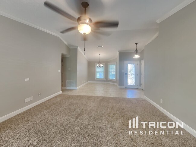 Building Photo - 17519 Willow Pond Dr