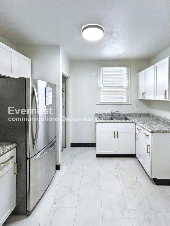 16007 Elderwood Ave East Cleveland, OH 44112 – photo 1