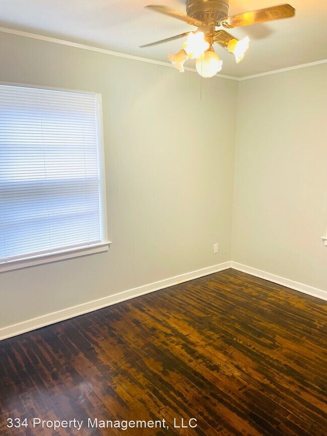 Building Photo - 3 br, 1 bath House - 3145 Willow Lane Drive