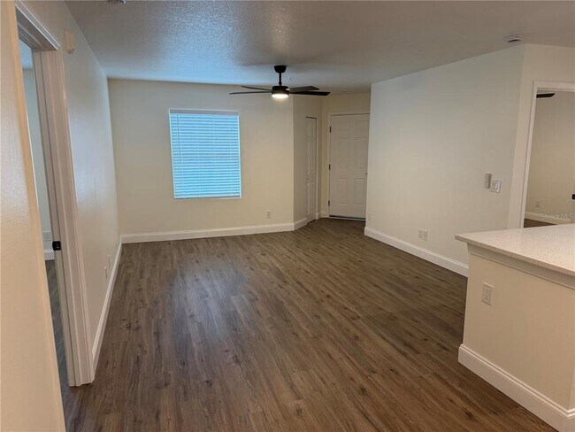 Building Photo - 3024 Parkway Blvd