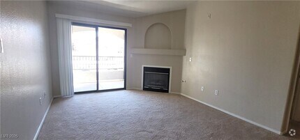 Building Photo - 950 Seven Hills Dr
