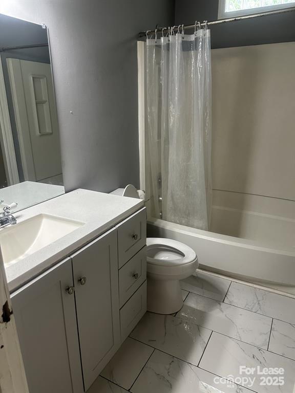 Foto del edificio - 6414 Rockshire Dr