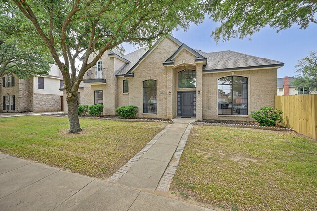 Foto del edificio - FULLY FURNISHED Grand Prairie 4 Bedroom Home