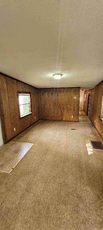 Building Photo - 4105 Campbell Rd