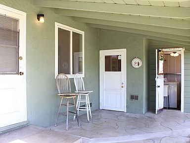 Building Photo - 3921 Casita Way