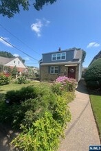 Building Photo - 52 La Salle Ave
