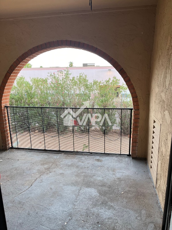 Foto del edificio - 6311 N Barcelona Ct