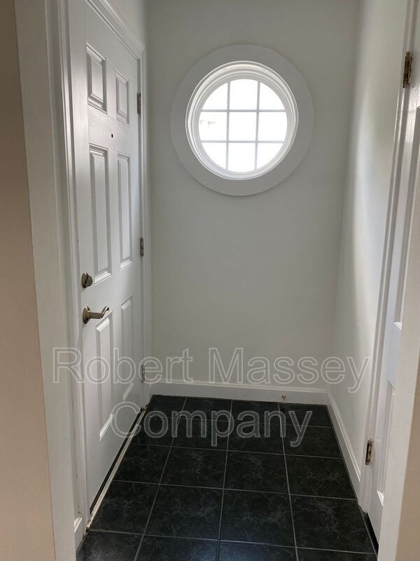 4109 Winchester Rd, Louisville, KY 40207 House Rental in Louisville