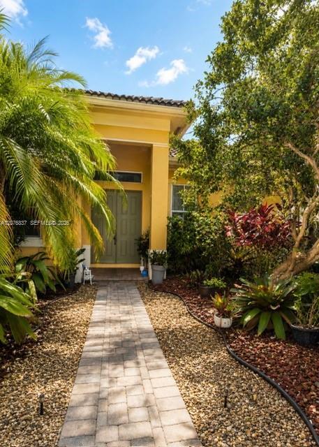 Foto del edificio - 1213 Skylark Dr