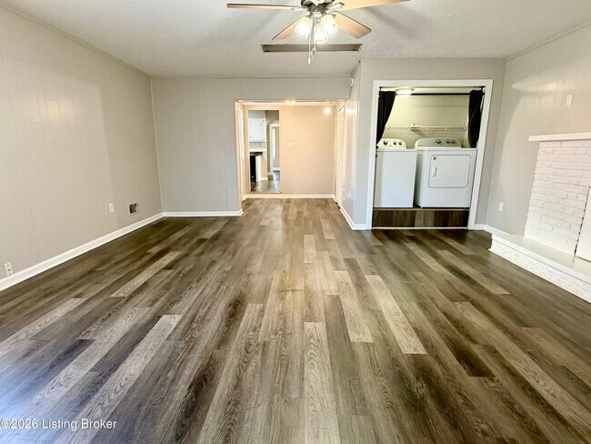 Building Photo - 3102 Grant Ave