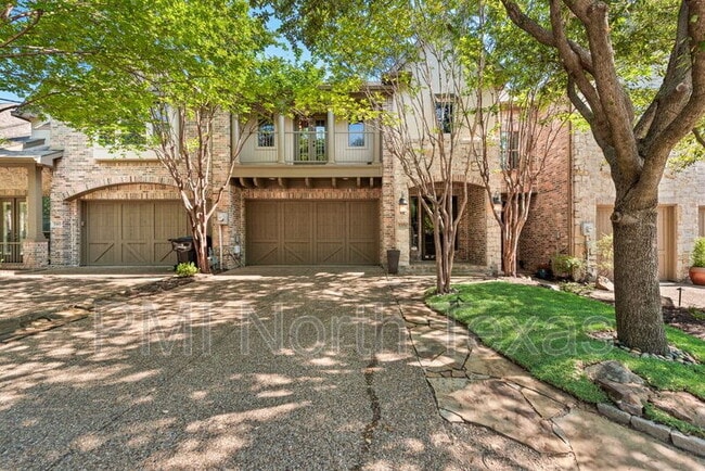Building Photo - 5379 Balmoral Dr
