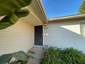 Building Photo - 2352 Sonata Dr
