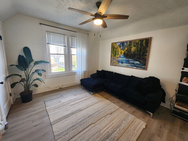 Foto del edificio - 4539 Smith Rd