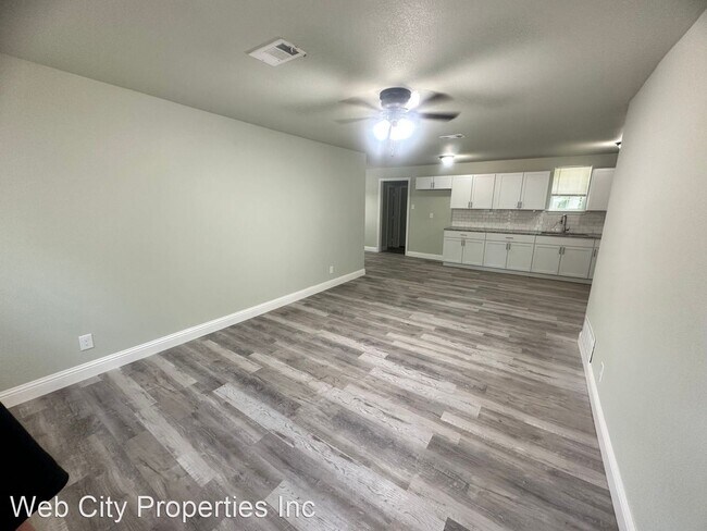 Building Photo - 4 br, 2 bath House - 6352 Latta Street