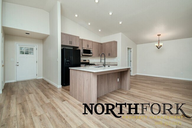 Foto del edificio - Beautiful 2-Bedroom Home in Star, ID – Quiet Cul-de-Sac Location
