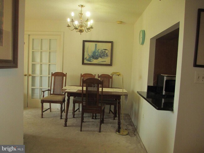 Foto del edificio - 1808 Old Meadow Rd