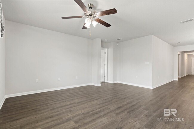 Foto del edificio - 34505 Paisley Ave