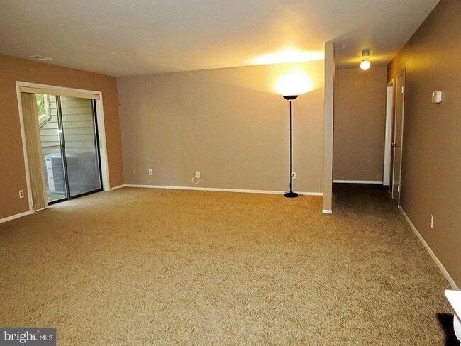 Building Photo - 6907 Jones View Dr