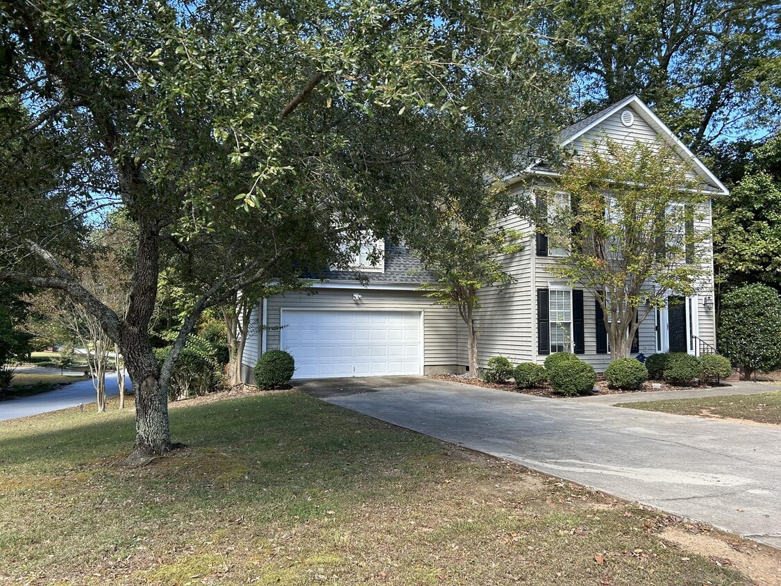 444 Beckenham Ln, Greenville, SC 29609 House Rental in Greenville, SC