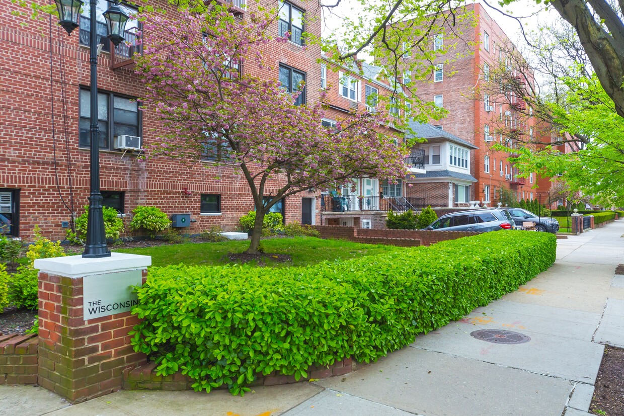 Building Photo - 1201 Ocean Pkwy