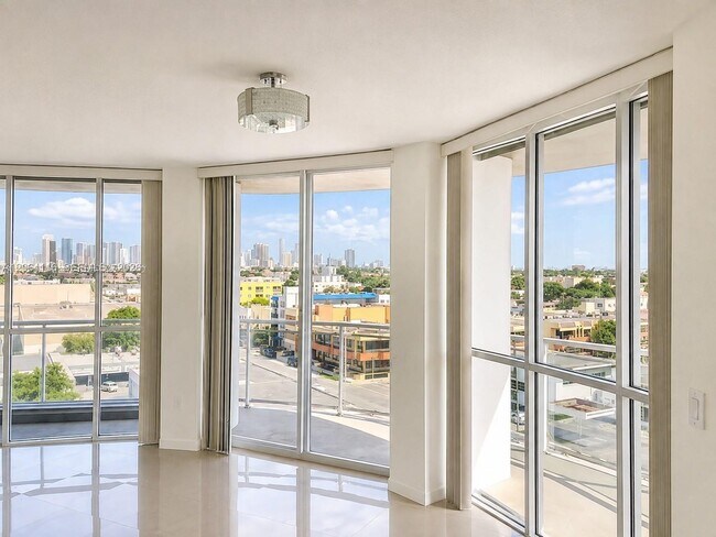 Foto del edificio - 1 Glen Royal Pkwy
