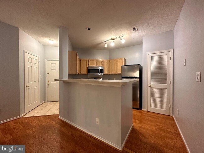 Foto del edificio - 4401 Sedgehurst Dr