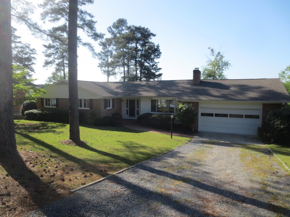 20 S Lakeshore Dr, Whispering Pines, NC 28327 House Rental in Whispering Pines, NC