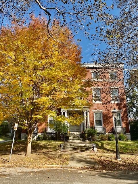 Foto del edificio - 4341 Westminster Pl