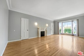 Building Photo - 1443 Hayworth Ave