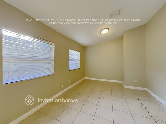 Foto del edificio - 1445 SW 11th Pl