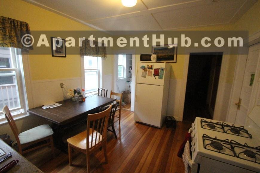 Primary Photo - 4.0 bedroom in Somerville Massachusetts 02143
