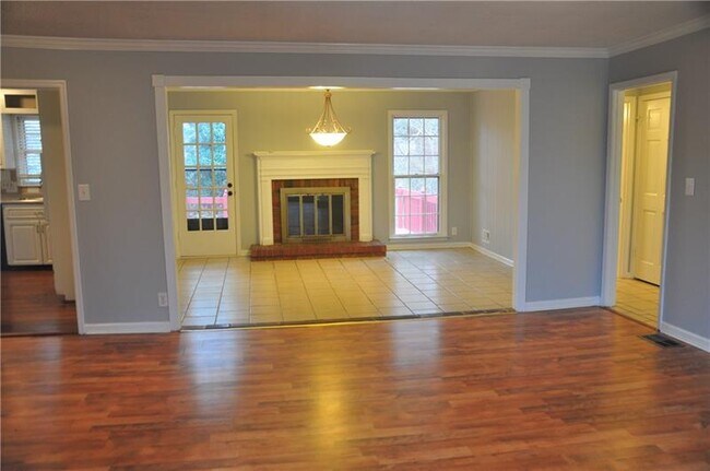 Foto del edificio - 2904 Huntcliff Dr