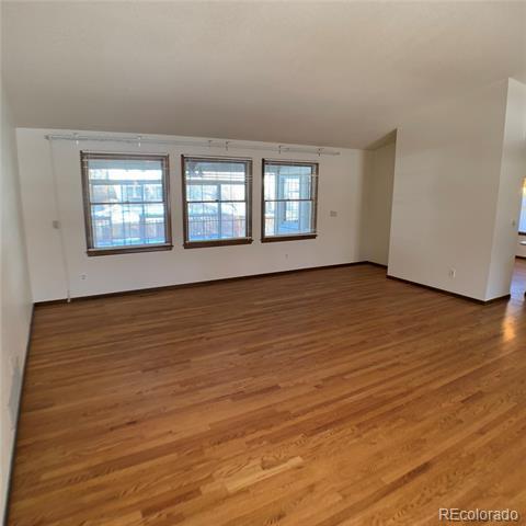 Building Photo - 15000 E Bellewood Dr